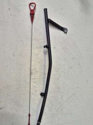 Щуп щуп масла двигателя трубка направляющая 4.0d m67 bmw e38 740d фото №1