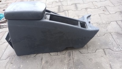 Підлокітник volvo v40 01r kombi фото №1