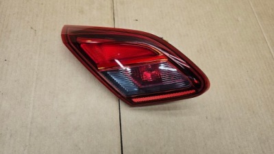Opel corsa e лампа левая задний  w крышка 3 дверь 13428459 оригинал европа фото №1