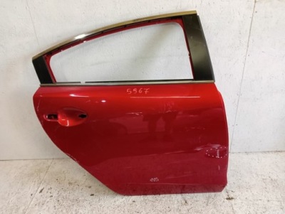 Двері праве задні правий задня mazda 6 gj sedan 12- фото №1
