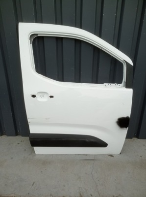 Передні праве двері peugeot partner opel combo citroen berlingo фото №1