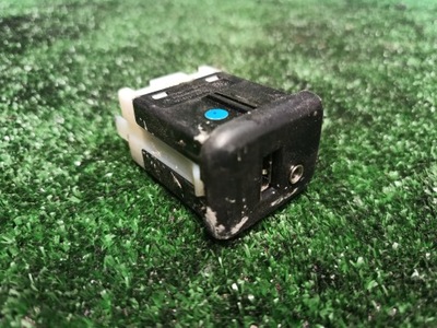 Opel mokka trax зчитувач usb aux 13591084 фото №1
