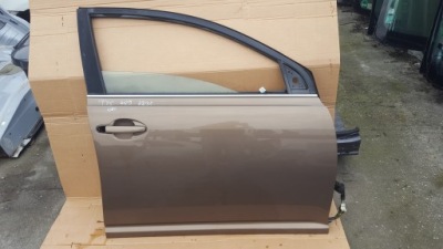 Toyota avensis t25 4q9 2003-2009 дверь правое перед фото №1