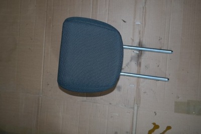 Fiesta mk7 підголівник задня фото №1