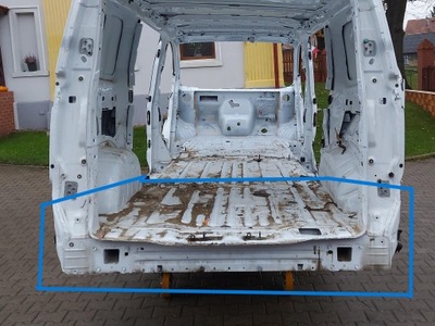 Ford transit custom ii 2024 pas задній підлога багажника задня cusmk2,84646944 фото №1