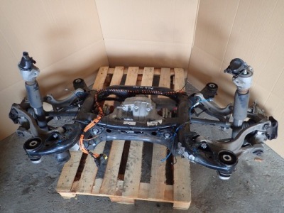 Bentley bentayga 36a 4.0 tdi подвеска задняя задние подрамник мост фото №1