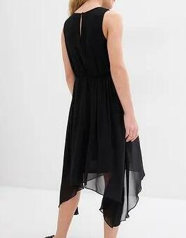 aaq SUKIENKA SZYFONOWA Z CEKINAMI 140