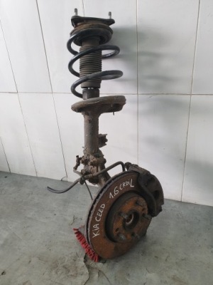 Амортизаторна стійка передній правий kia ceed i 1,6crdi фото №1