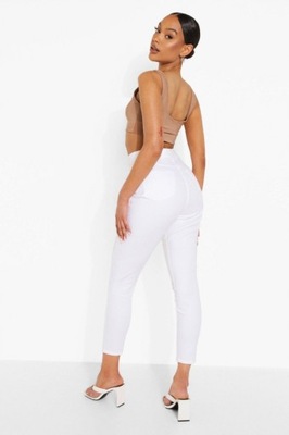 BOOHOO KLASYCZNE SPODNIE JEANSOWE XS