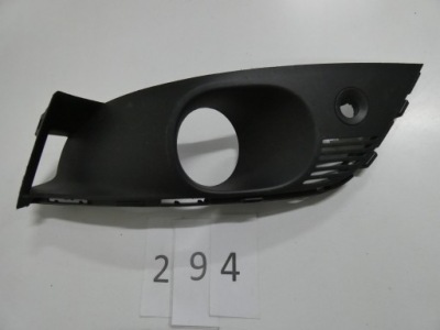 Решётка бампера renault megane iv pdc правая 294. фото №1