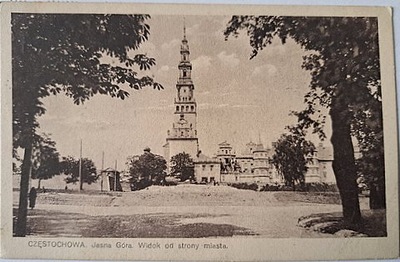 POCZTÓWKA - CZĘSTOCHOWA - JASNA GÓRA - WIDOK OD STRONY MIASTA - 1926 !