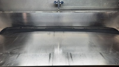 Решітка капот 30799651 volvo xc60 08-17r фото №1