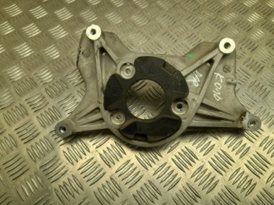 Скоба tesla model 3 2020 104437600d фото №1