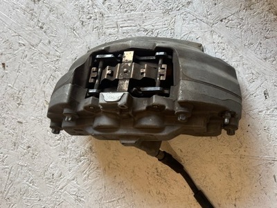 Супорт гальмівний перед лівий mercedes w205 342x32 фото №1