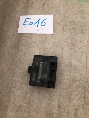 Модуль блок керування двері 8k0959795f audi a4 b8 11r фото №1