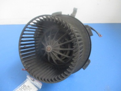 Opel zafira b повітродувка обдув повітря behr d8087 резистор фото №1