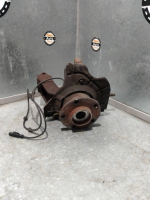 Fiat ducato ступица поворотный кулак перед левая фото №1