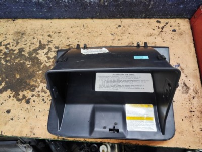 Hyundai tucson i kia sportage ii бардачок пассажира europa фото №1