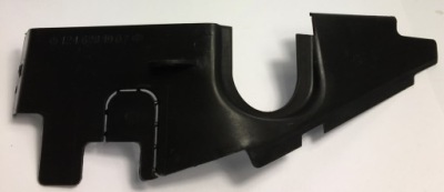 Захист бічна радіатора ліва mercedes w124 1246281907 фото №1