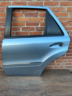 Mercedes ml w164 05-11 c349 двері лівий задня фото №1