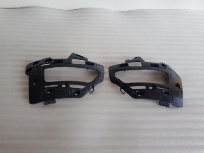 Citroen c4 picasso ii направляющая бампера p/l задняя фото №1