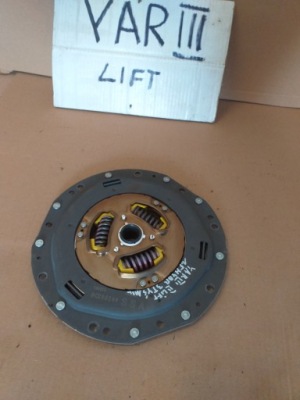 Yaris iii 1,5 гибрид сцепление диск фото №1