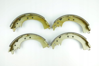 Гальмівні колодки гальмівні toyota camry rav 4 i rav 4 ii фото №1