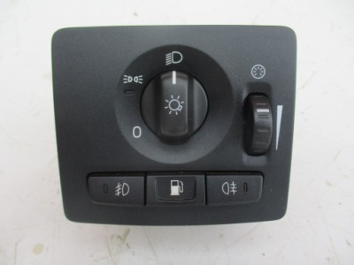 Volvo v50 2007 r-włącznik света 30739299 фото №1