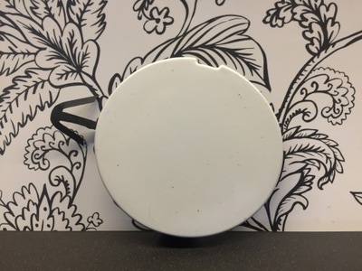 Dacia dokker заглушка фаркоп бампера перед 12- фото №1