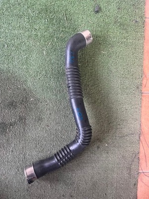 Mercedes c w205 труба wąż інтеркулер 2055280000 фото №1