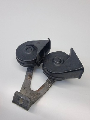 Alfa romeo giulietta 2010 клаксон фото №1