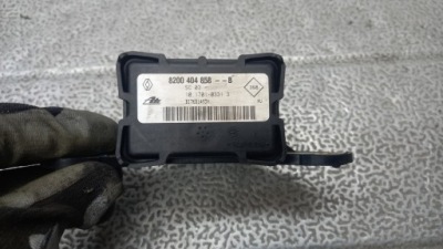 Модуль esp renault laguna 2 рестайлинг  06r 1.9dci 8200404858-b фото №1