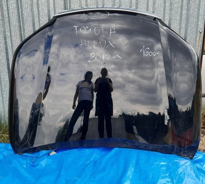 Капот крышка двигателя toyota hilux 2017- фото №1