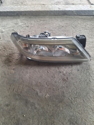 Лампа правая перед 8200002847 renault laguna ii фото №1