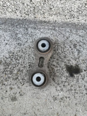 Tesla s задняя задний рычаг вертикальный 1048951-00-a фото №1