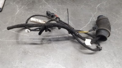 Електропроводка двері лівий перед vw caddy фото №1