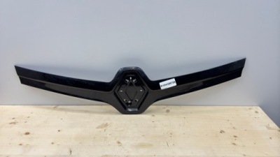 Renault twingo 2 ii рестайлінг  решітка радіатора решітка радіатора молдинг 620783403r k104/gr728 фото №1