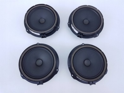 Динамік двері праві задній jaguar e-pace x540 17-20 фото №1