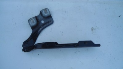 Петля капот лівий audi a1 82a 82a823301 фото №1