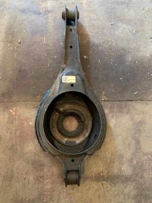 Поворотний кулак задня ford escape фото №1