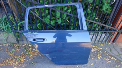 Двері праве задня задні vw golf vii kombi фото №1