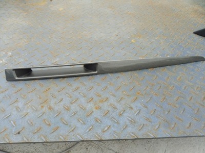 Mazda 3 bk sedan 2.0 молдинг консолі фото №1