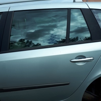 Renault laguna ii kombi дверь левый задняя фото №1