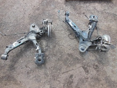 Поворотний кулак задня права ліва expert jumpy proace 17- фото №1