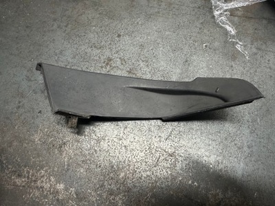 Правий кутик захист жабо kia sportage iv фото №1