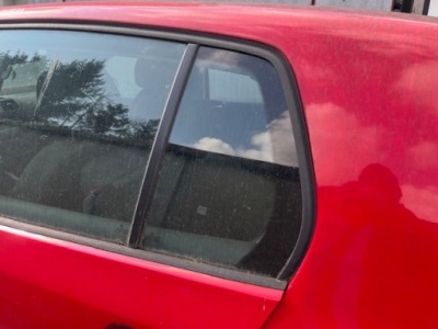 Volkswagen golf 5 mk5 стекло треугольное дверь задняя левый фото №1