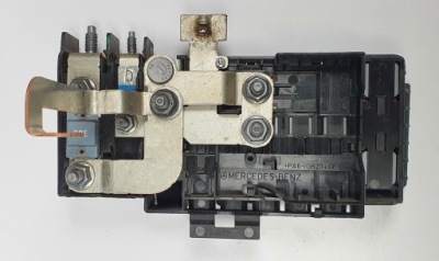 Коробка предохранителей mercedes w246 a2465402150 фото №1