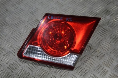 Лампа кришки правий задня chevrolet cruze фото №1