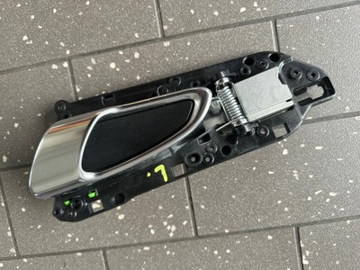 Ручка дверь левая porsche 911 991 внутренняя фото №1