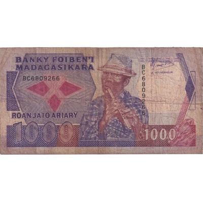 Banknot, Madagascar, 1000 Francs = 200 Ariary, KM: